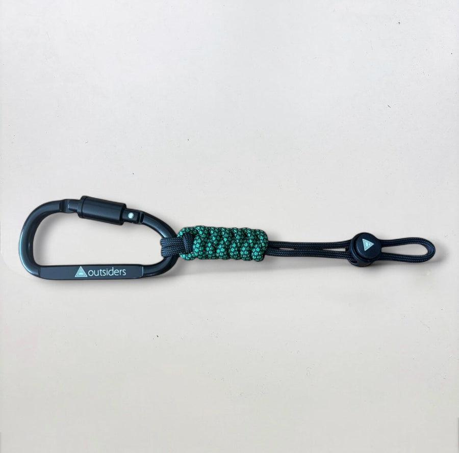 Outsiders Paracord EDC Carabiner - Black / Dragonfly