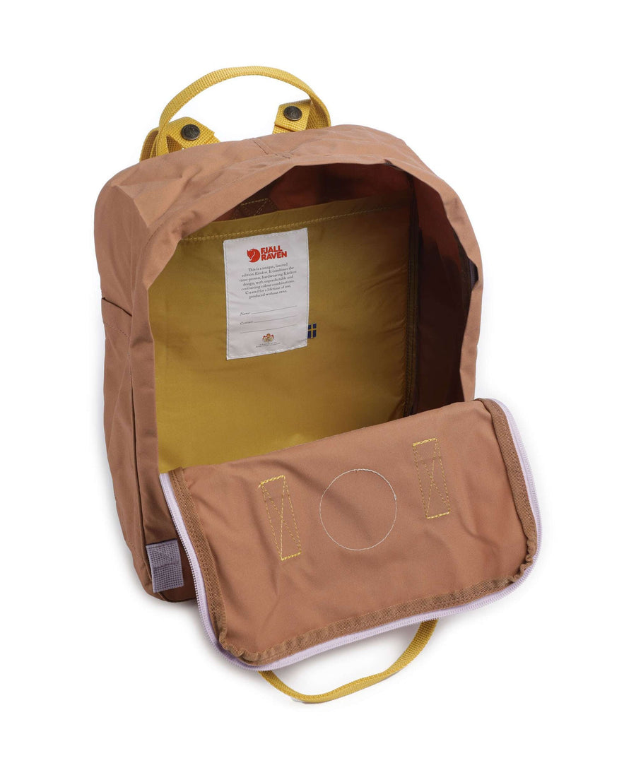 Fjallraven Kånken Koncept Backpack Khaki Dust/Kantarell detail view