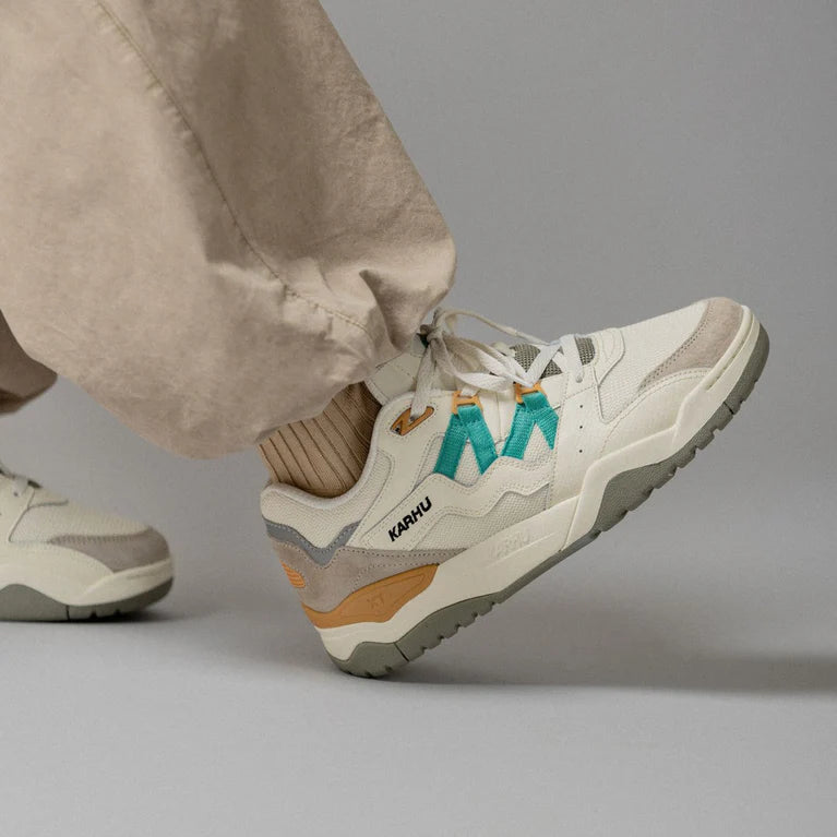 Karhu Fusion XT - Silver Lining / Winter Green product image 2