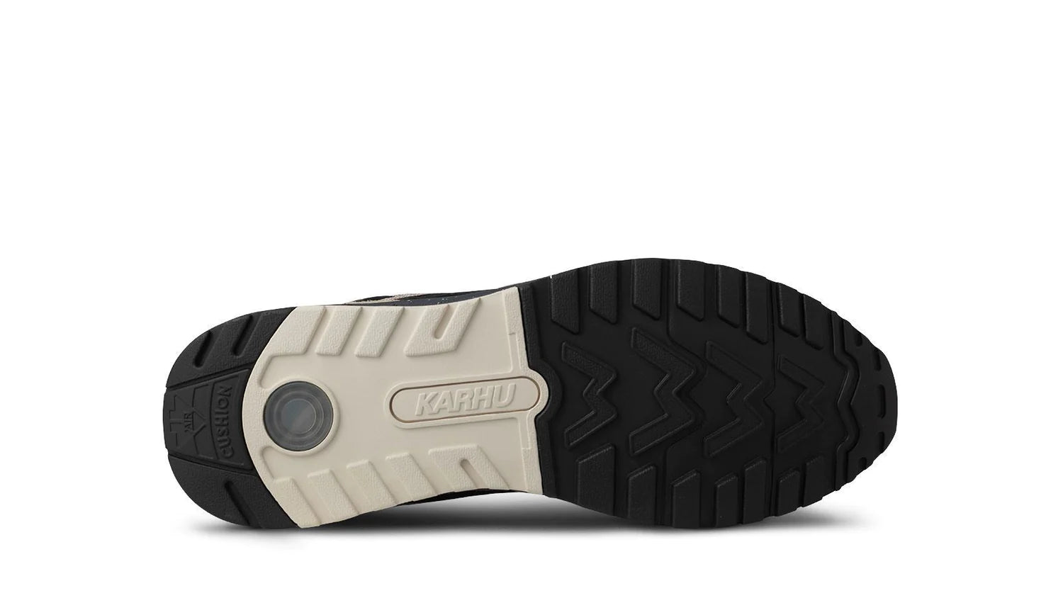 Karhu Legacy 96 Irish Cream / Jet Black