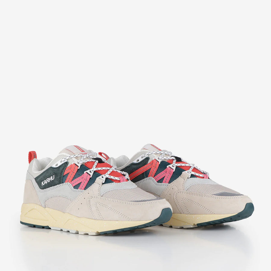 Karhu Fusion 2.0 Whitecap Gray / Cayanne product image 2