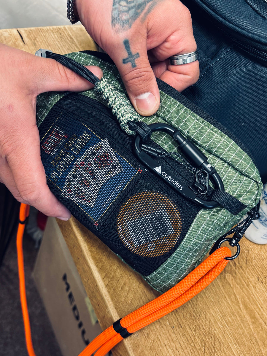 Outsiders Grid Midmod Bag - Green product image