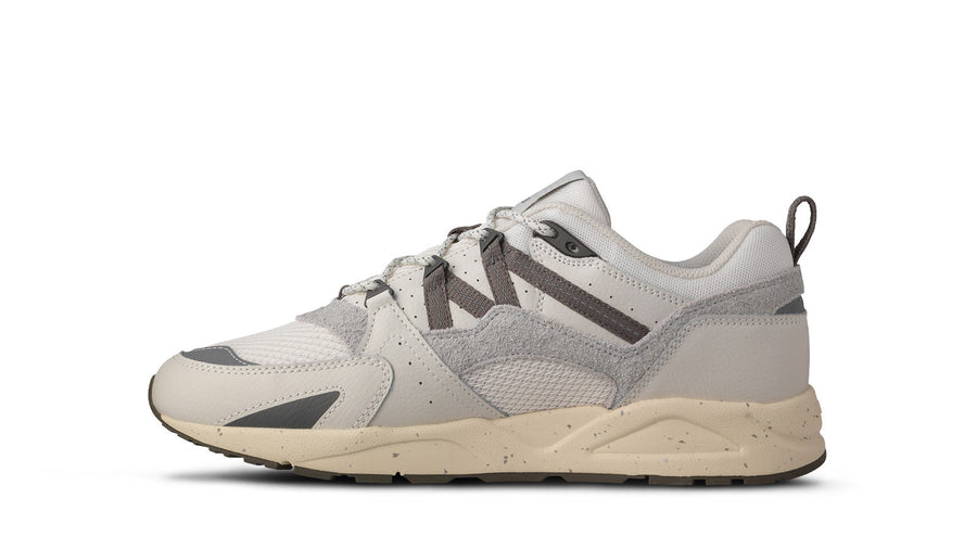 Karhu Fusion 2.0 - Blanc de Blanc / Hematite