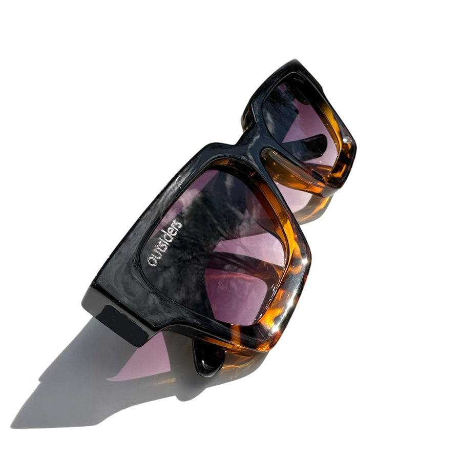 Outsiders Waved Sunglasses - Tortoise Fade / Pink