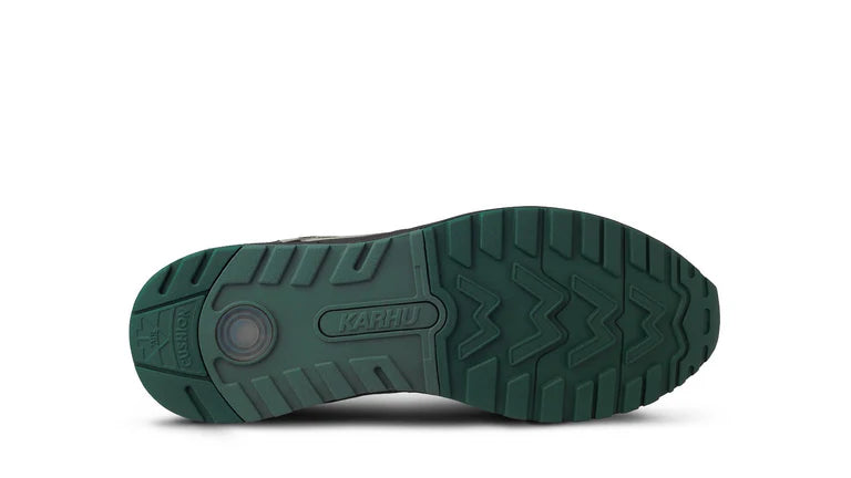 Karhu Legacy 96 - Caviar / Abbey Stone product image 4