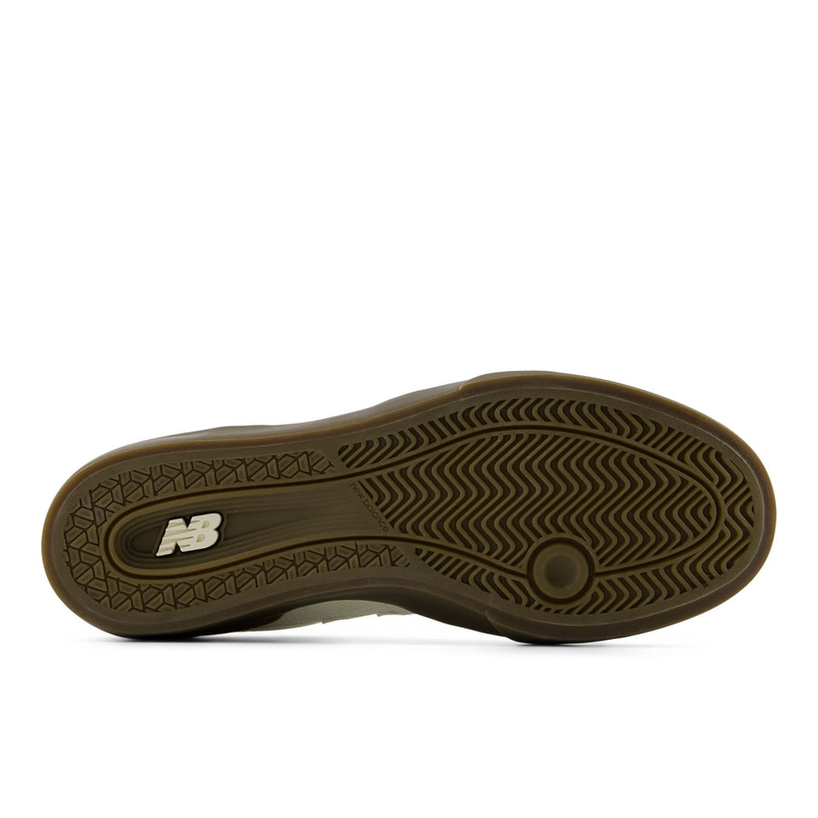 New Balance Numeric 272 - Sea Salt / Woodland detail view