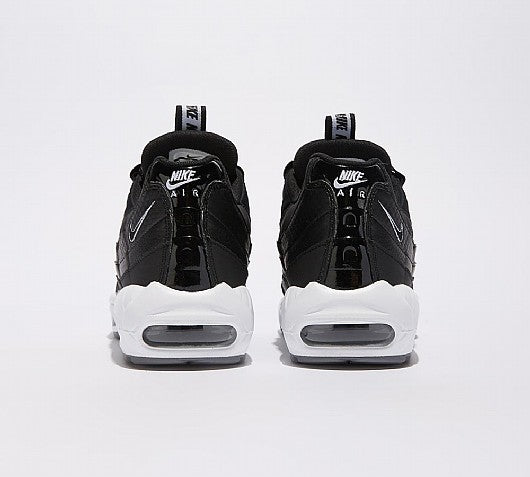 Nike Air Max 95 SE Trainer