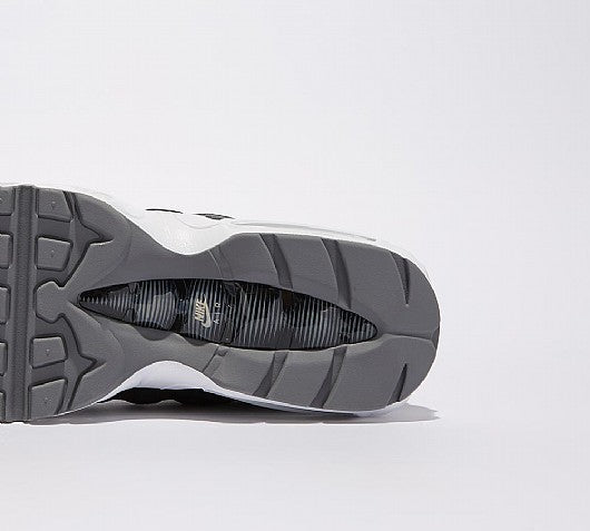 Nike Air Max 95 SE Trainer