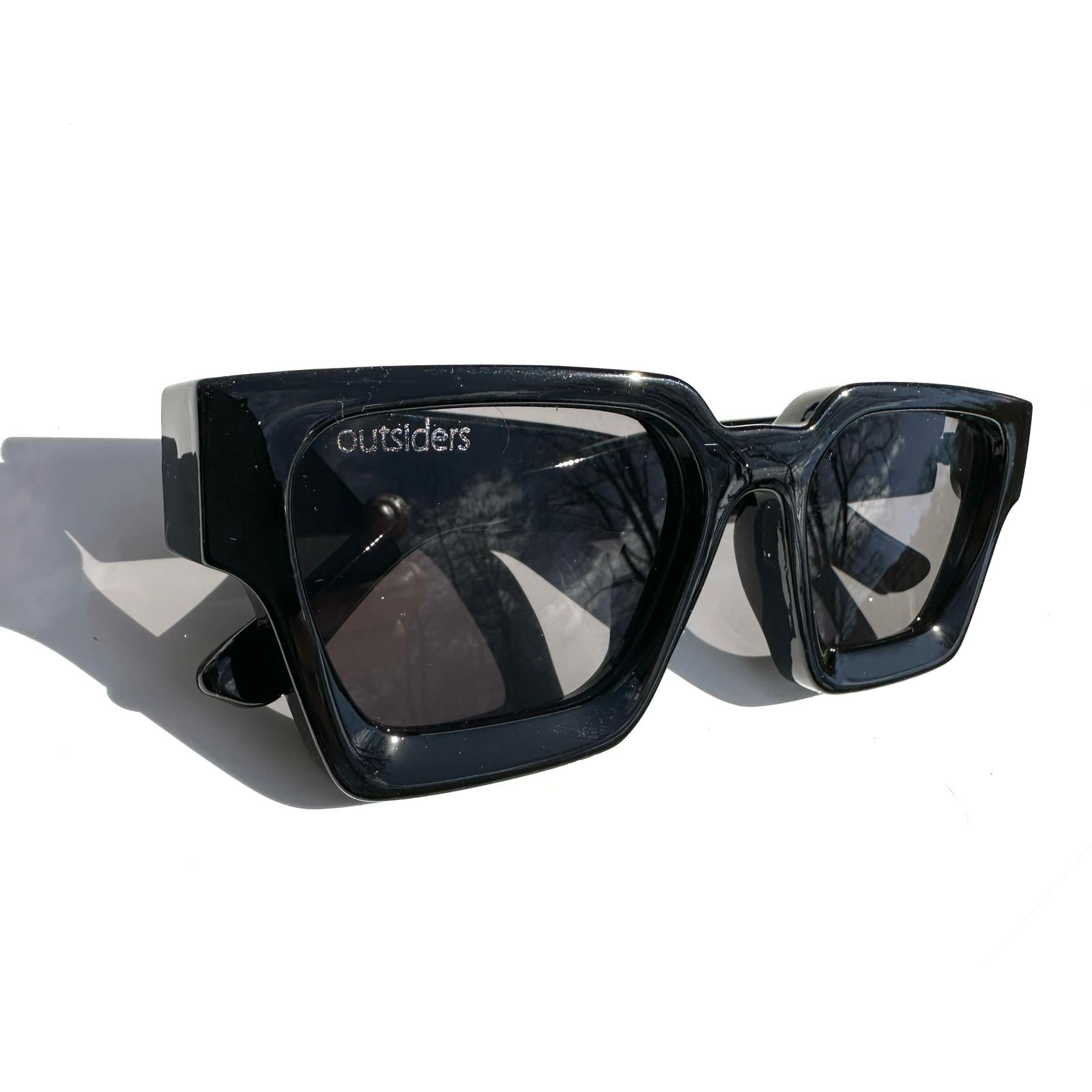 Outsiders - Waved Sunglasses - Black