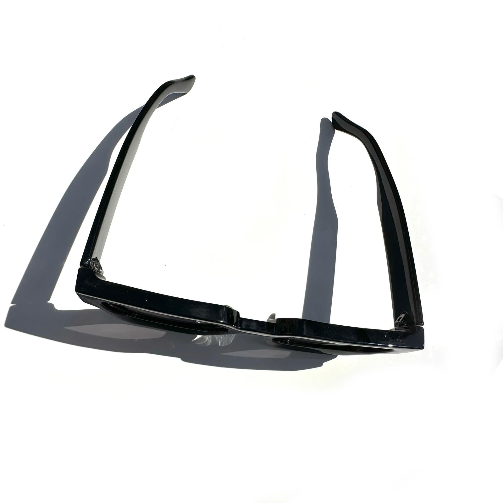 Outsiders Waved Sunglasses - Black
