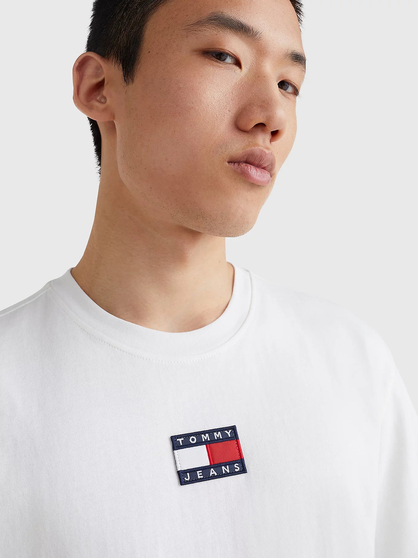 Tommy Jeans - ORGANIC COTTON BADGE T-SHIRT - White