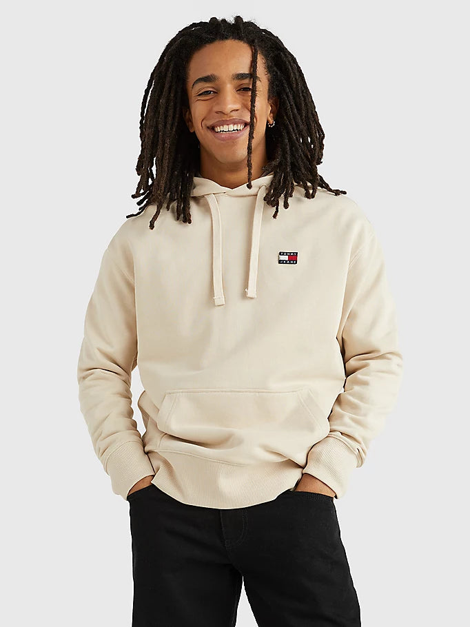 Tommy - RELAXED FIT BADGE HOODY - Classic Beige